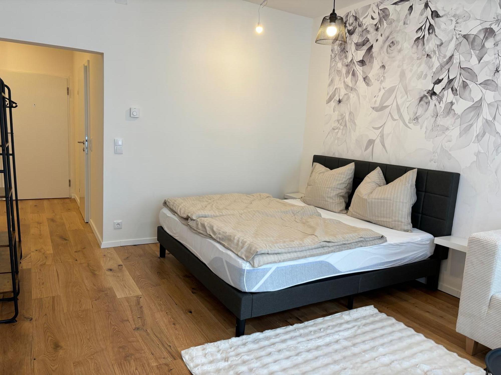 Traumhafte Wohnung Fuer 2, Walk In Dusche, Extra Kueche, Nespresso, Zentral Виена Екстериор снимка